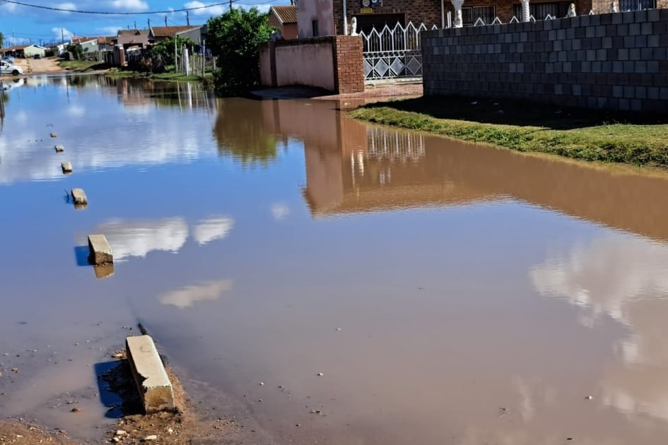 Flooding in main street